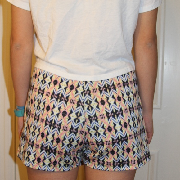 Pattern Skort - Picture 2 of 2